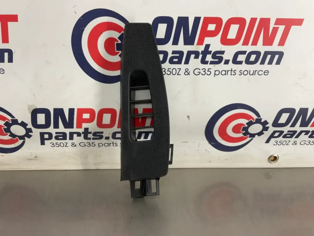 09-20 Nissan 370Z Driver Left Side Dash Vent Trim 684211EA0A OEM 11BB9DA