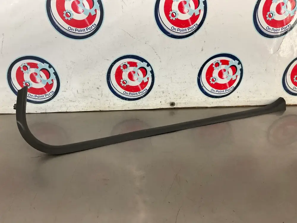 03-07 Infiniti G35 Coupe Passenger Right Door Sill Scuff Trim 76951AM801 OEM I7D