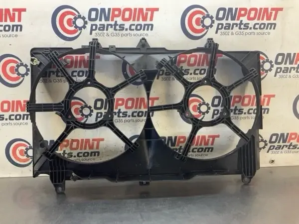 2005 Nissan Z33 350Z Front Radiator Fan Shroud Oem 14Bcrg3