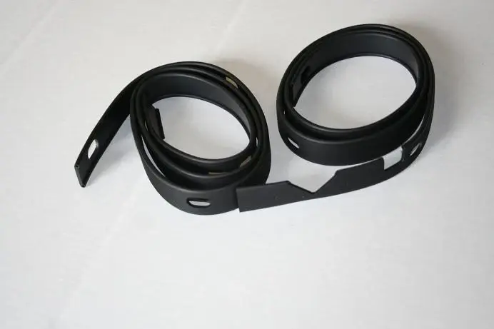 Hardtop to Quarter Panel Seals, 1966-77 Ford Bronco