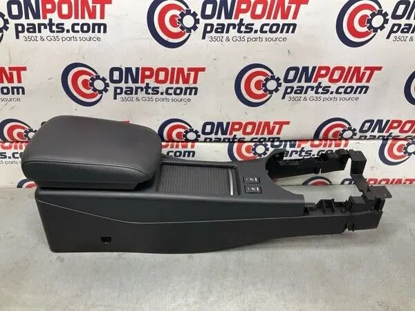 2007 Infiniti V35 G35 Mt Center Console Assembly Oem 14Bkyf8 Extra Storage