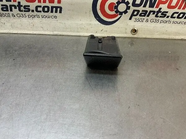 Dashboard Clip 2003 Nissan Z33 350Z Dash Pop Out Cup Holder Oem 22Bdxfc