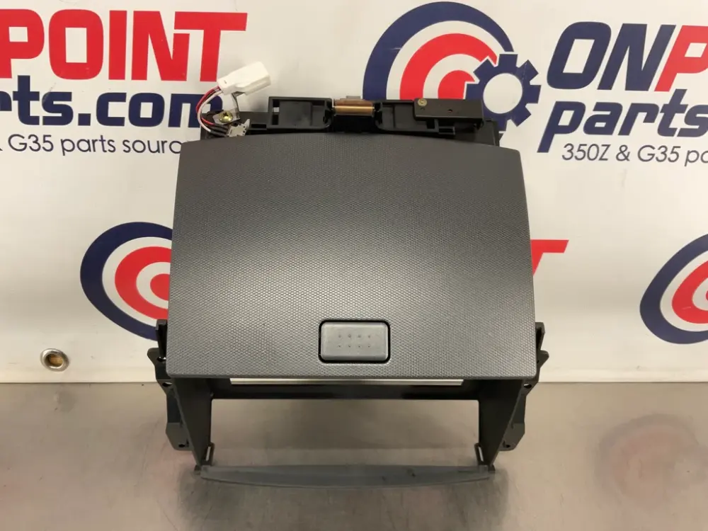 2003 Nissan 350Z Center Dash Navigation Display Lid 68250 OEM 24BL7DC