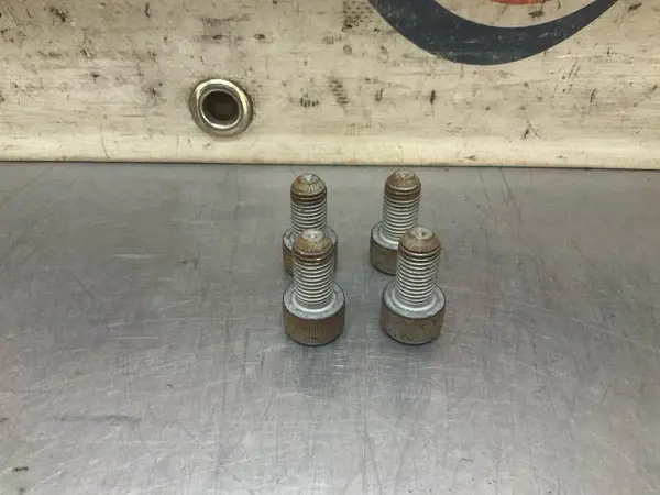 2012 Infiniti V36 G37 Front Driveshaft Hardware Bolts Oem 24Bcdgi