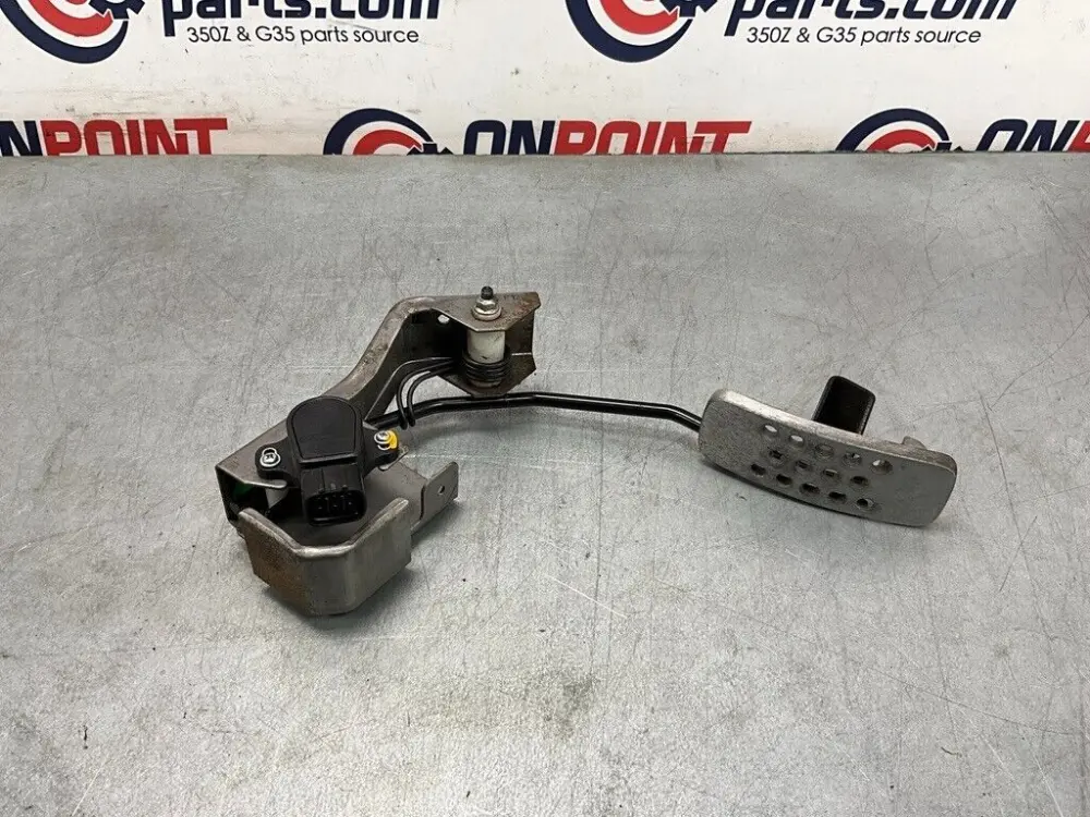 2007 Infiniti V35 G35 Accelerator Gas Throttle Pedal OEM 14BCZFA