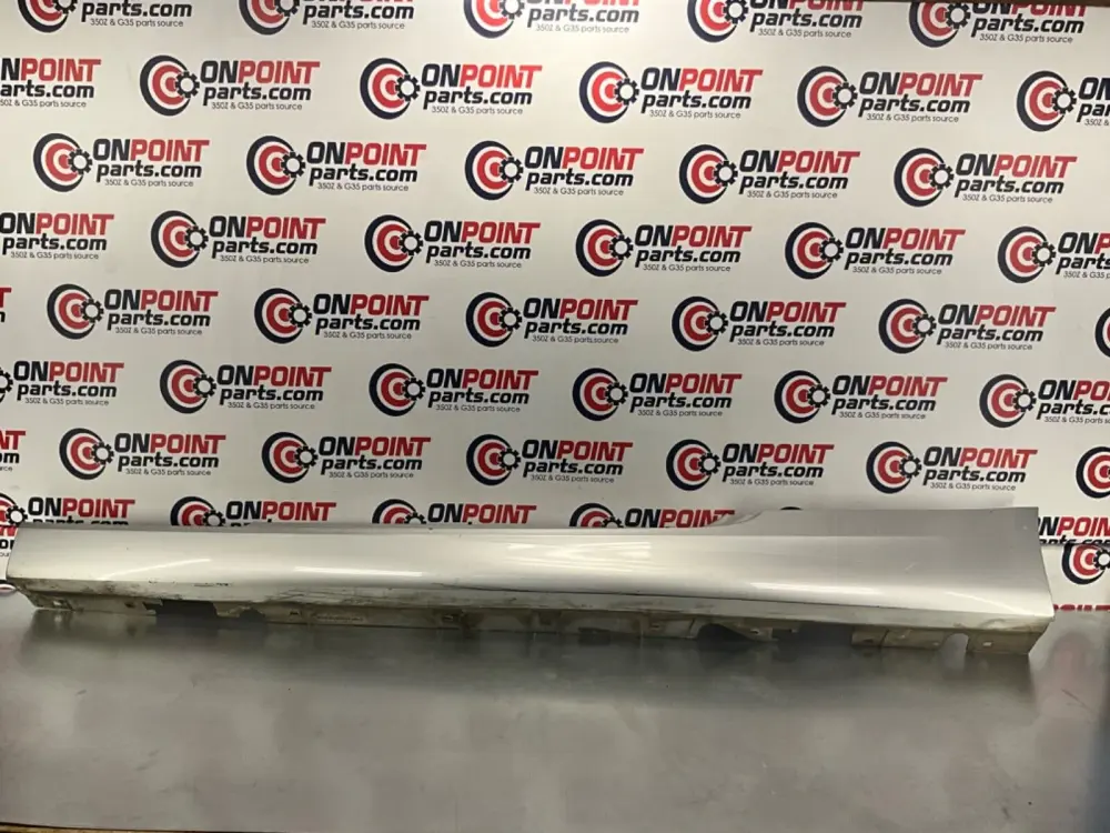 2009 BMW E92 335i Driver Left Side Skirt Rocker Panel OEM 15BGSE5