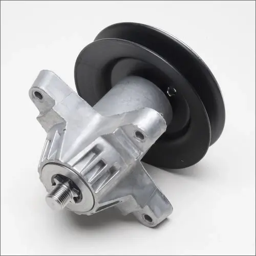 MTD 918-0138C Bona fide OEM Spindle Assembly - 5" Dia. Pulley