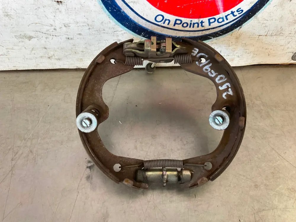 Anti-Rattle 03-09 Nissan 350Z Passenger Right Parking Brake Shoe Place 44000AL511 OEM 25BF9DE