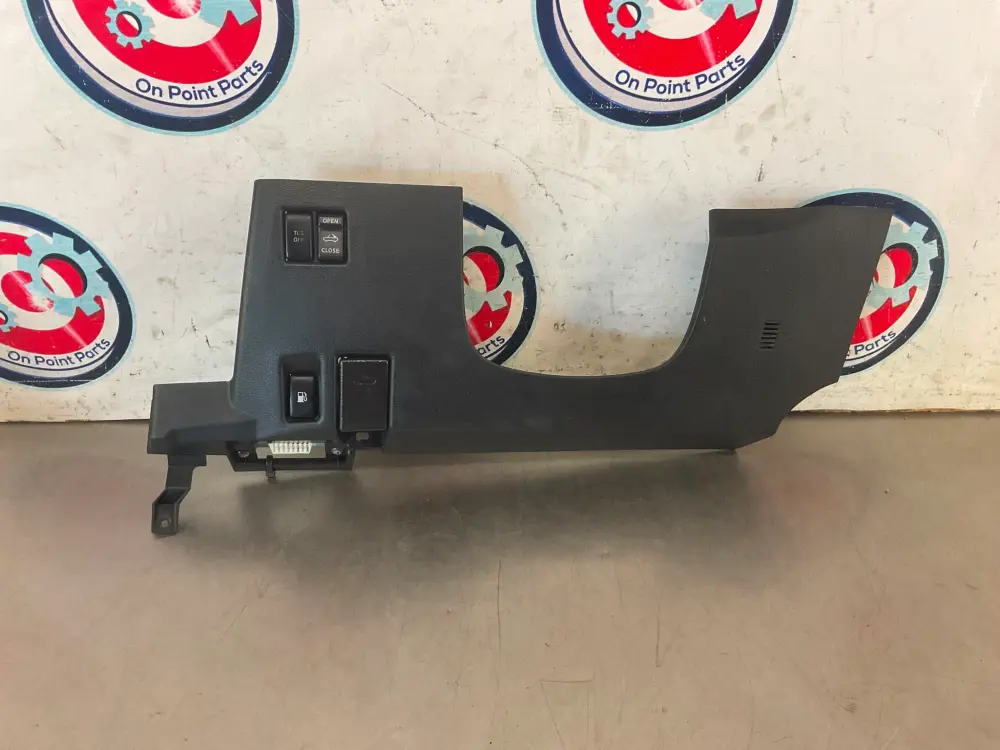 03-04 Nissan 350Z Lower Steering Column Dash Panel Cover 68106CD000 OEM 12BG2D7