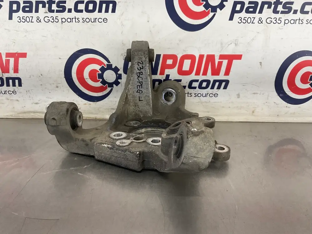 2003 Nissan 350Z Driver Left Rear Suspension Knuckle Axle Housing OEM 23BCPEG