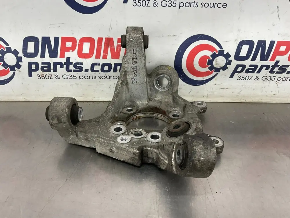 2004 Nissan 350Z Driver Left Rear Suspension Knuckle Axle Housing OEM 25BF9EG