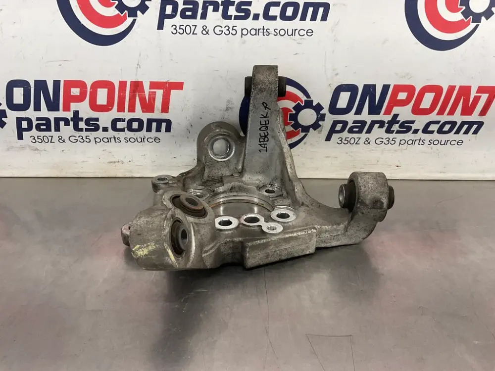 2004 Nissan 350Z Passenger Rear Suspension Knuckle Axle Housing OEM 14BEQEK