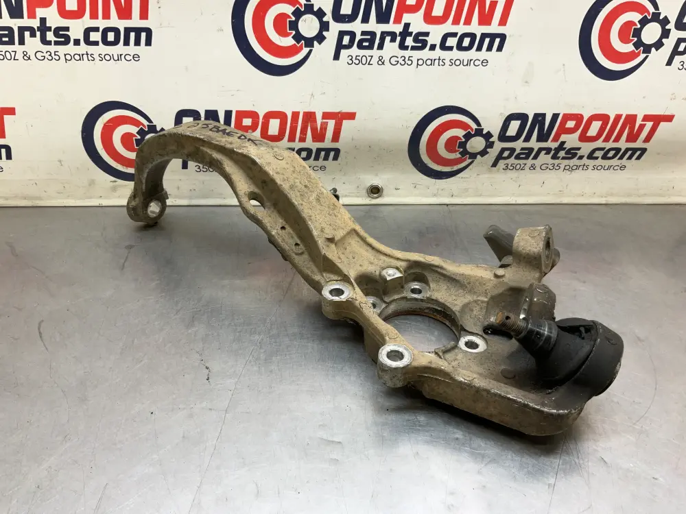 2005 Nissan 350Z Passenger Right Front Steering Knuckle Spindle OEM 25BAEDK