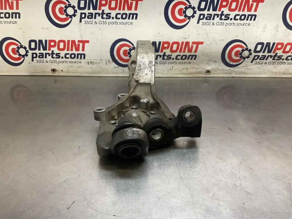 2005 Nissan Z33 350Z Passenger Front Suspension Spindle Knuckle OEM 24BHQEK