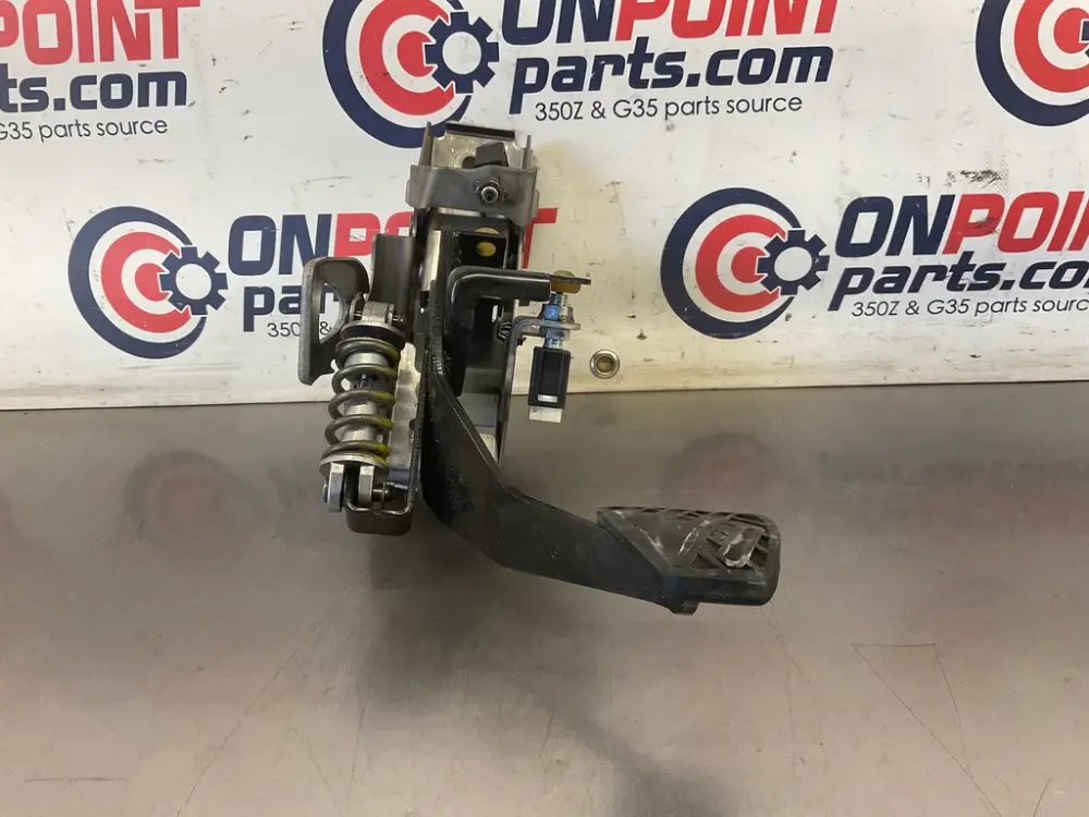 2012 Nissan 370Z Hand-powered Clutch Pedal 46503 OEM 24BDMEI
