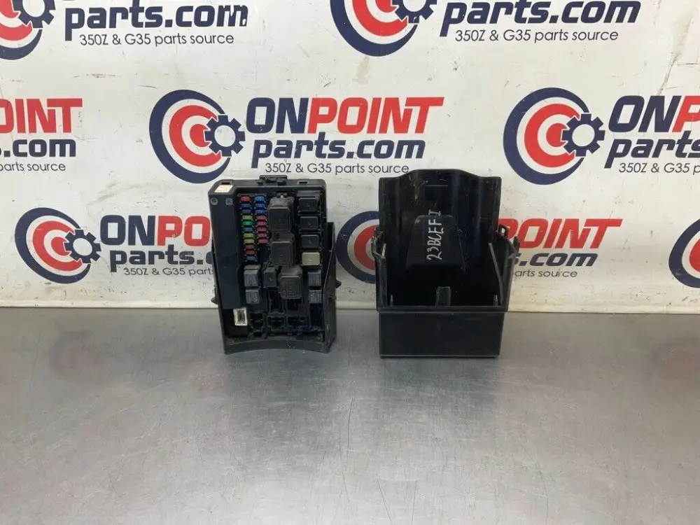 2003 Infiniti V35 G35 IPDM Big Engine Fuse Relay Box 284B7A-AL505 OEM 23BCEFC