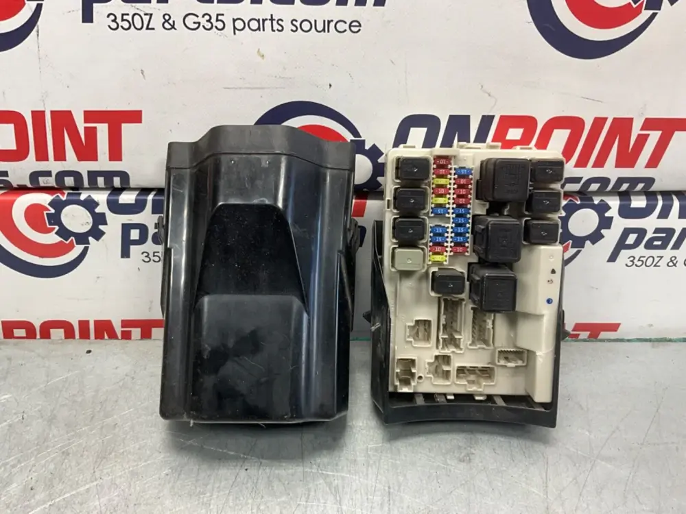 2004 Nissan Z33 350Z Oversized IPDM Fuse Relay Box 284B7AQ006 OEM 14BALFE