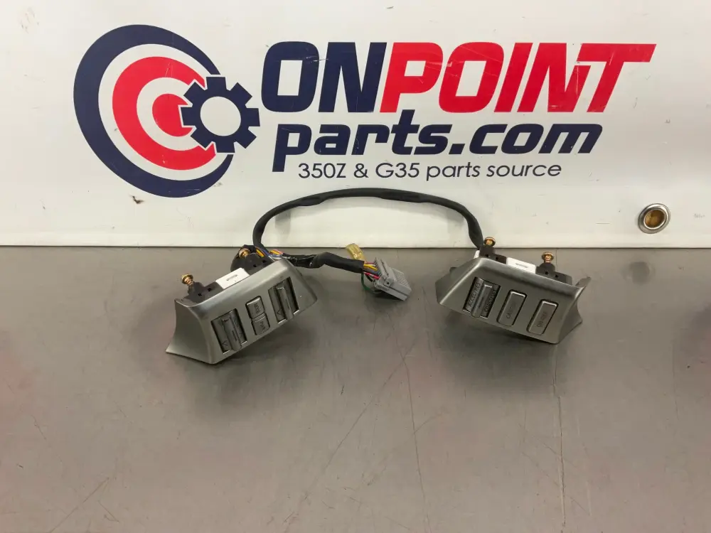 2006 Infiniti G35 Steering Wheel Cruise Control Stereo Switches OEM 11BGNDC