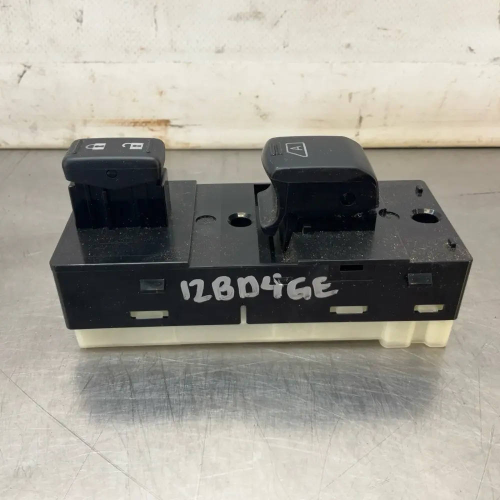 08-15 G37 Q60 Coupe Passenger Door Window Lock Switch 25411JL40C Oem 12Bd4Ge
