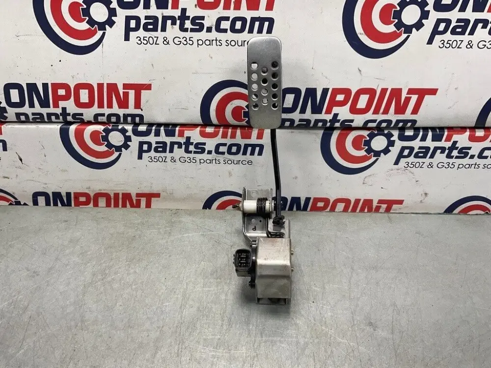 2005 Nissan Z33 350Z Throttle Accelerator Gas Pedal OEM 15BDBFG