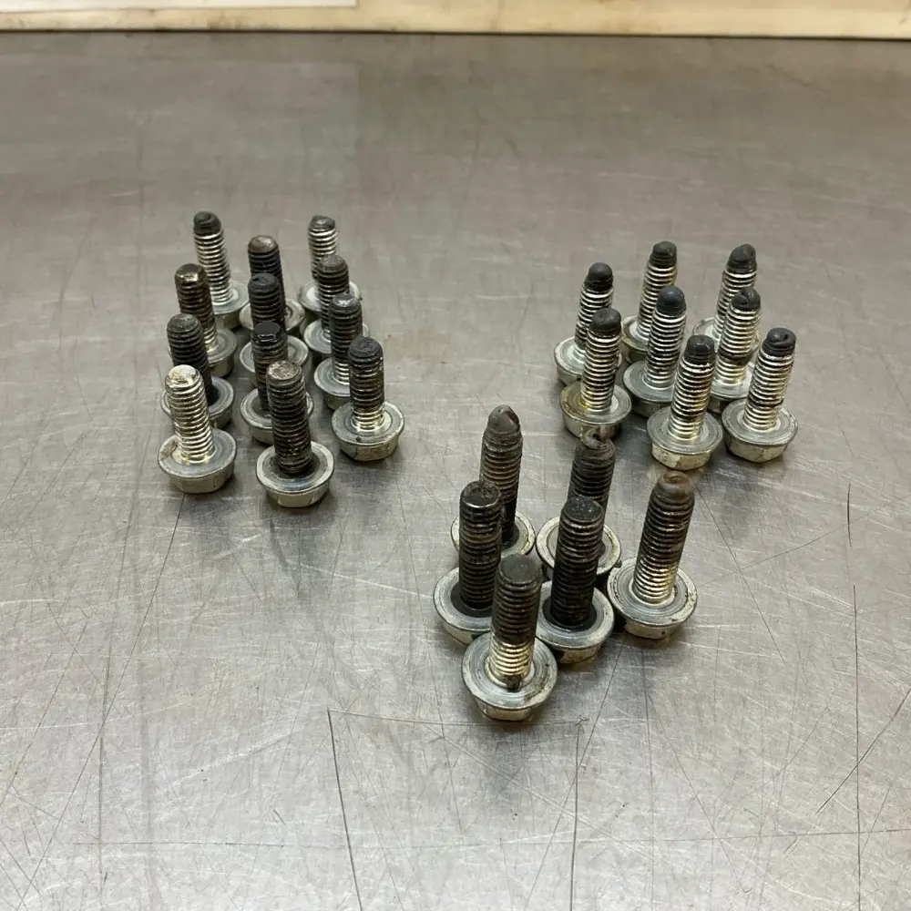 2015 Infiniti G37 Q60 Rear Timing Cover Hardware Oem 12Bd4Gi