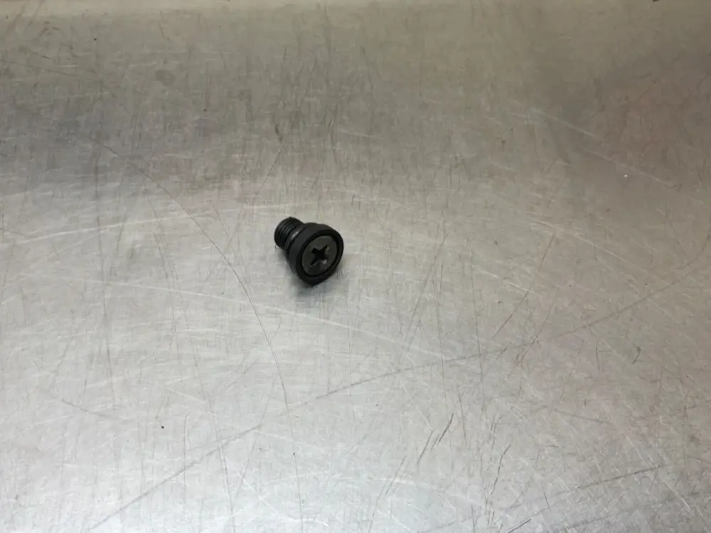 2007 Nissan Z33 350Z Radiator Pet Cock Drain Plug OEM 25BBMFC