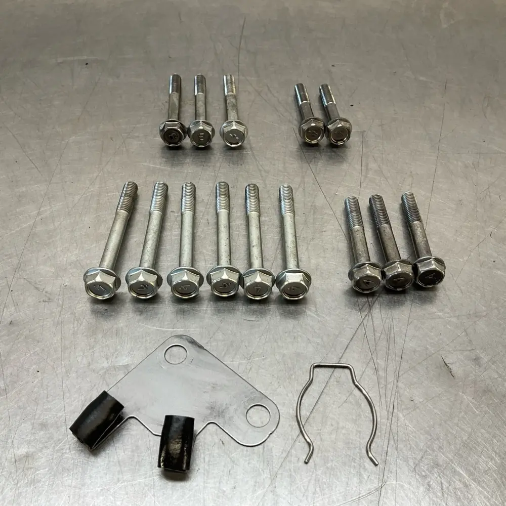 2015 Infiniti V36 G37 /T Valve Body Hardware Oem 12Bd4Gi