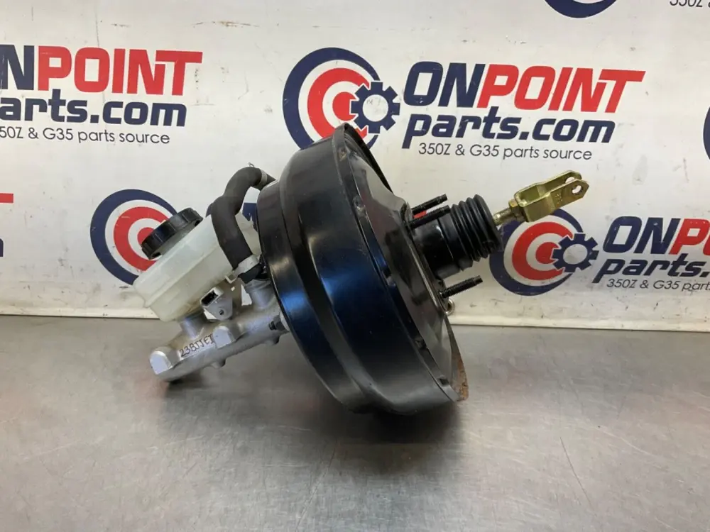 2006 Nissan Z33 350Z Brake Booster Master Cylinder OEM 23BJJEI