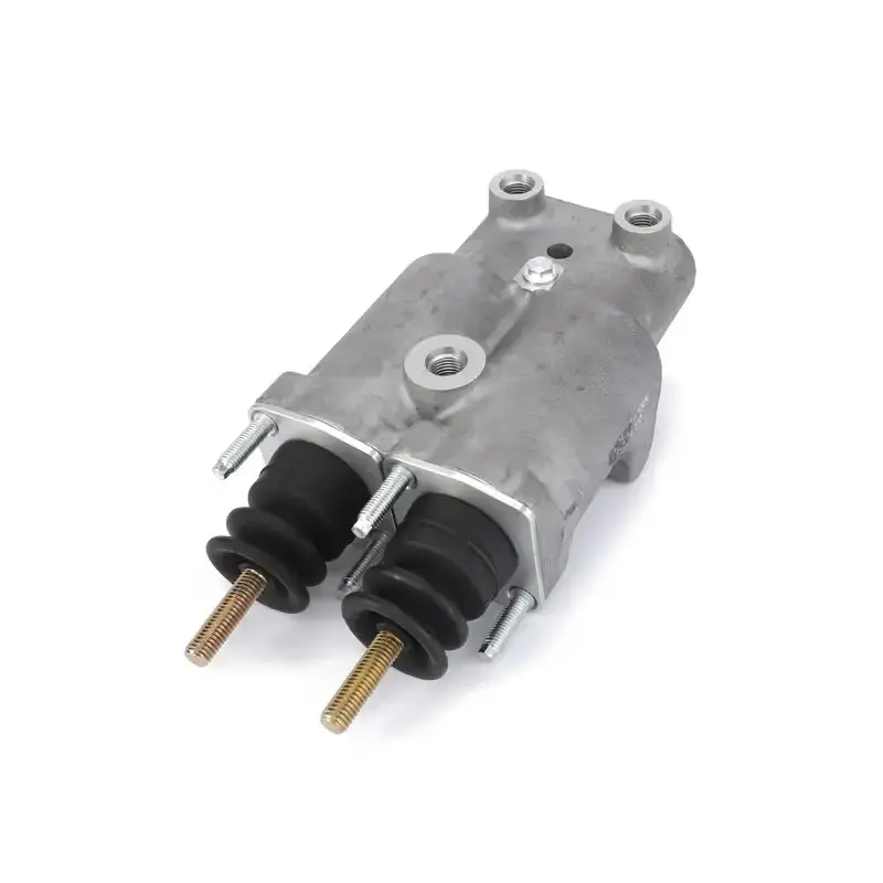 Brake Master Cylinder ACV0779870 Valtra Tractor A74SH N104H5 N114EH5 N124H5 N134H5 N154EH5 N174H5 Anti-Corrosion Coating