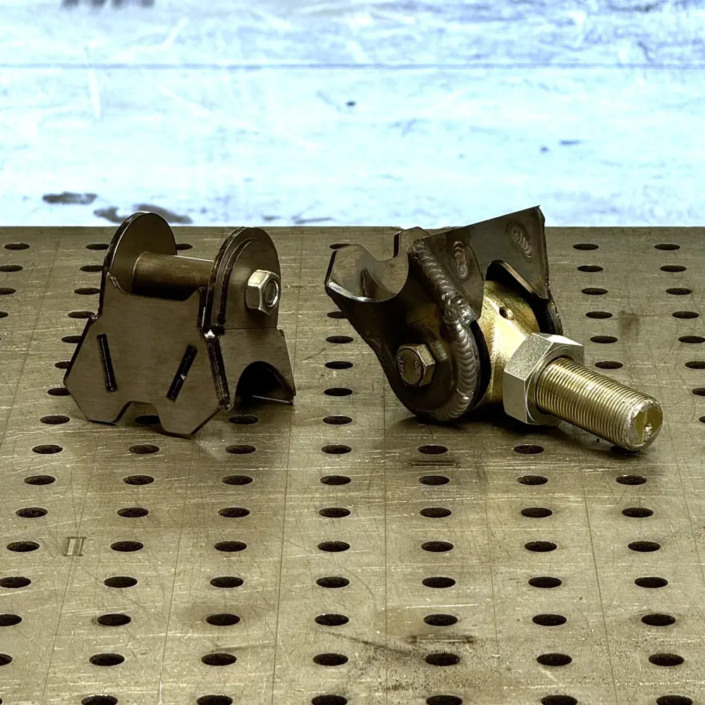 Transfer Case Axle Swap Link Mounts ( LT3)