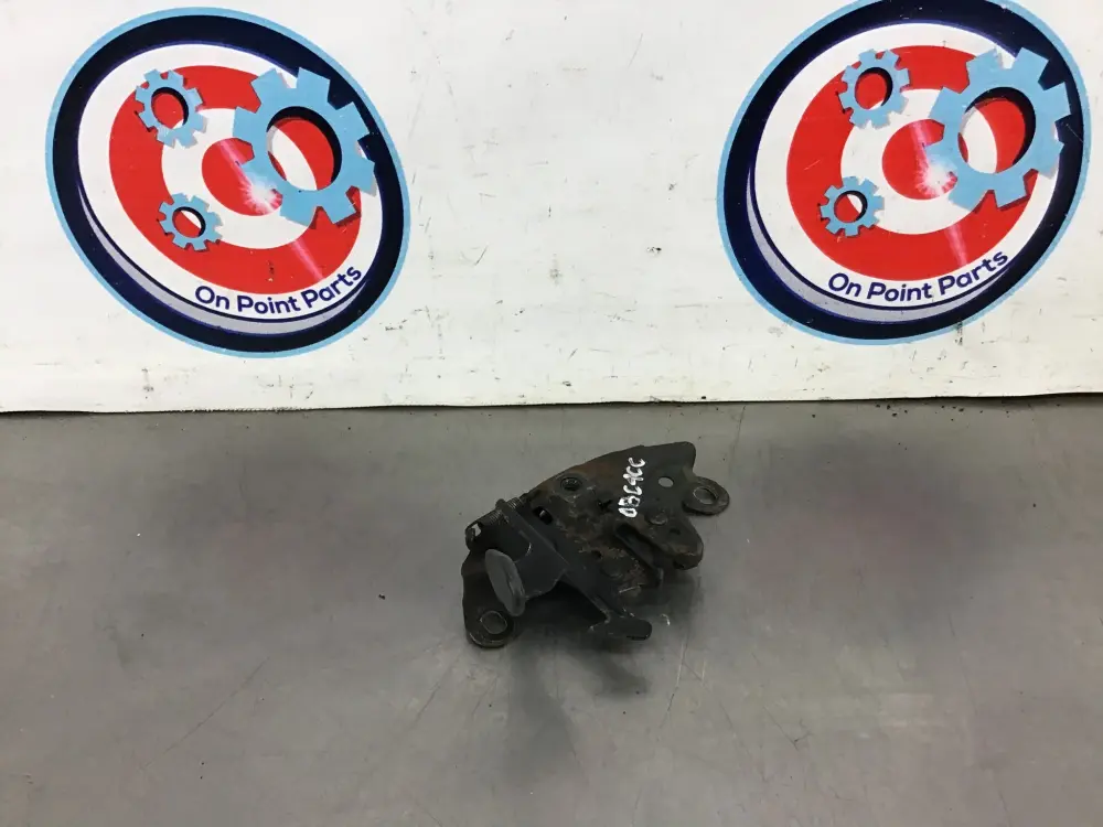 2003 Nissan 350Z Hood Latch OEM 0BC4CC