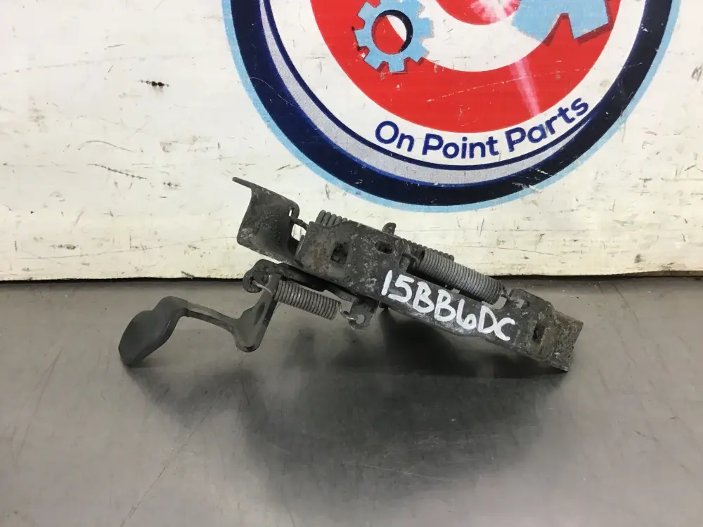 2003 Nissan 350Z Hood Latch OEM 15BB6DC