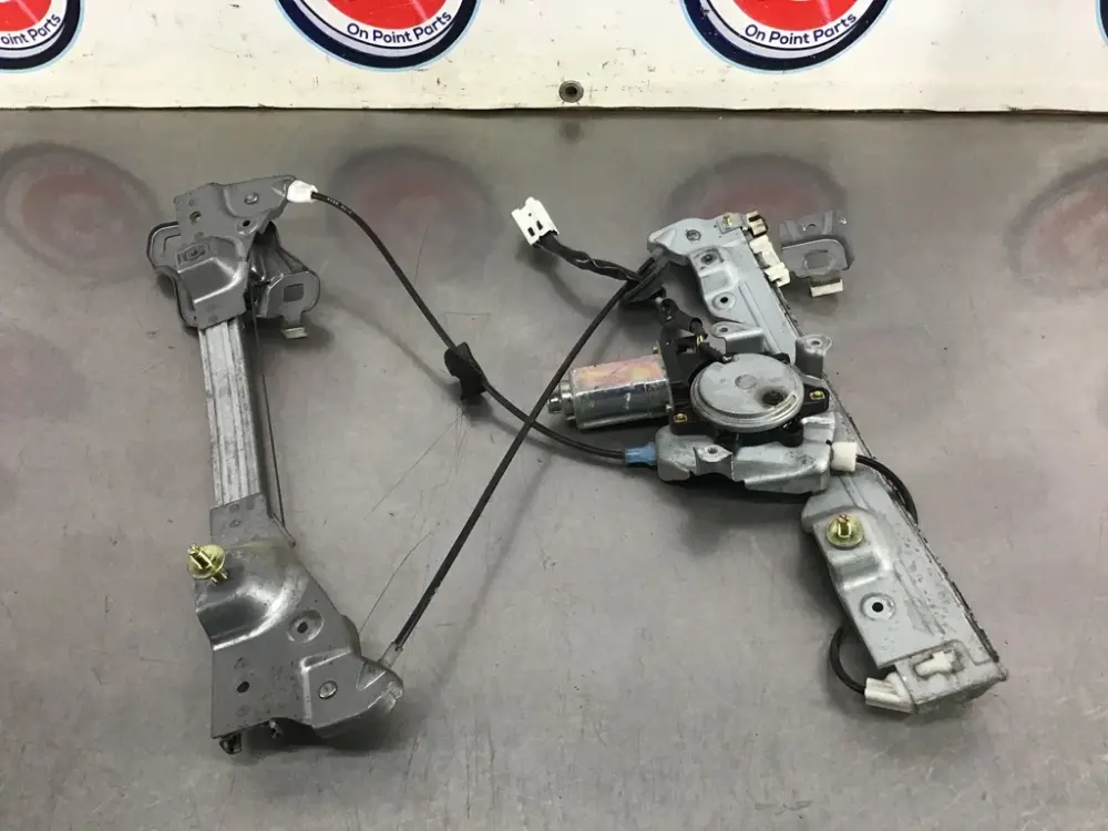 2003 Nissan 350Z Driver Left Window Regulator Motor OEM 12BHJCA Motor