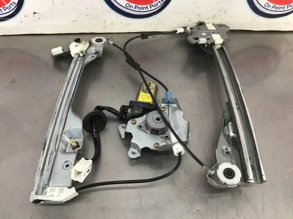 2004 Nissan 350Z Driver Left Window Regulator Motor OEM 22BC4DA