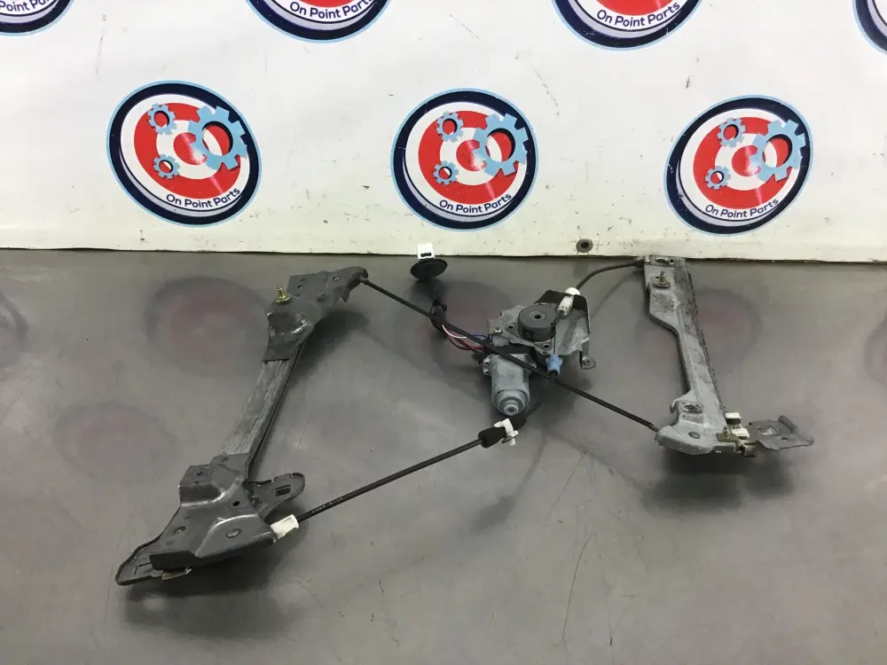 2004 Nissan 350Z Passenger Front Interior Window Regulator Motor OEM 14BINCE 3-Year Warranty