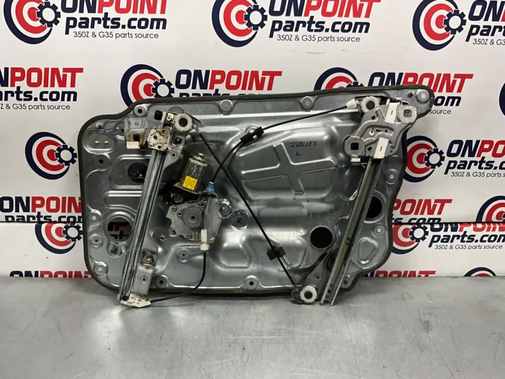 2004 Nissan Z33 350Z Driver Left Door Window Regulator Motor Panel OEM 22BLCF3 Mounting Hardware