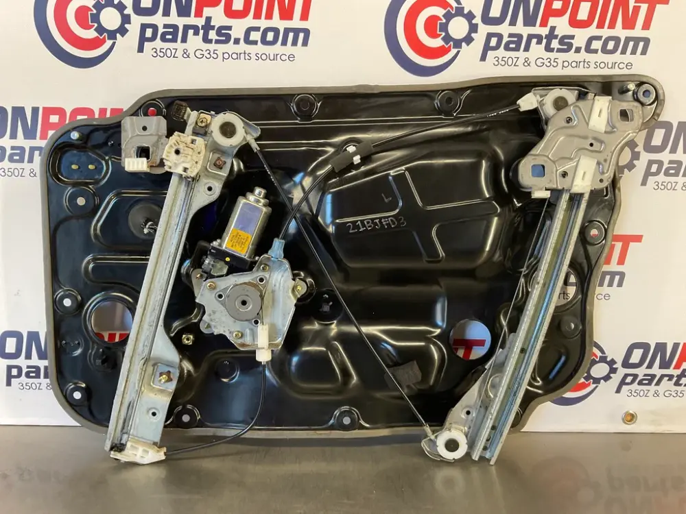 2006 Nissan 350Z Driver Left Window Regulator Motor Panel 80731 OEM 21BJFD3