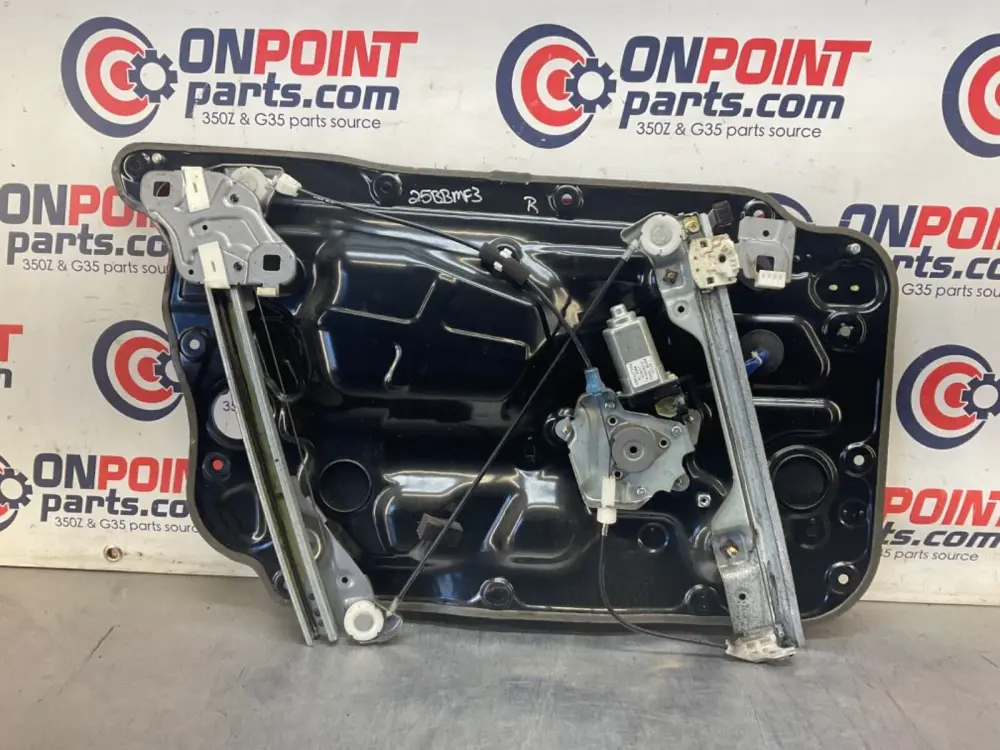 2007 Nissan Z33 350Z Passenger Right Window Regulator Motor Panel OEM 25BBMF3 OEM Grey