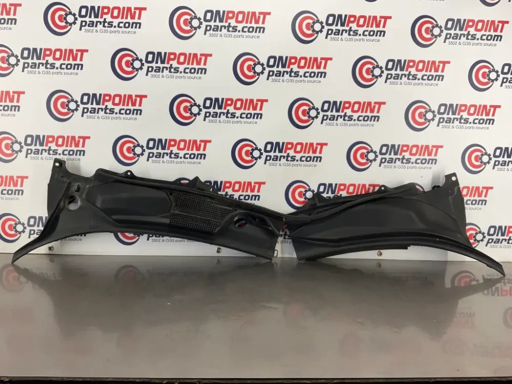 2003 Nissan 350Z Windshield Wiper Hood Cowl OEM 24BL7D8