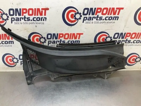 2005 Nissan Z33 350Z Passenger Windshield Cowl Wiper Cover Panel Oem 11Bfyf3 Aerodynamic Spoiler