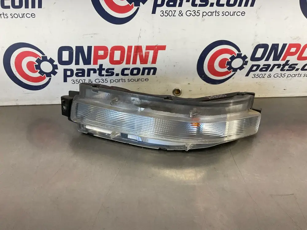 2005 Nissan 350Z Passenger Right Rear Bumper Turn Signal Buoyant OEM 13BEBEK