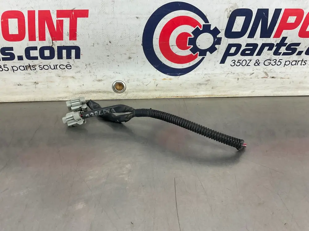 2003 Nissan 350Z Driver Left Tail Buoyant Pig Tail Connector OEM 23BCPEA