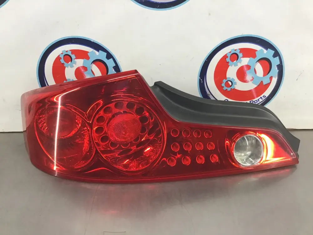 2005 Infiniti G35 Driver Left Tail Portable OEM 14BDFC2