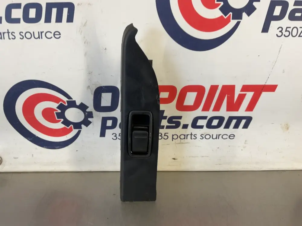 03-06 Infiniti G35 Sedan Right Rear Window Switch 25421AM61 OEM 15BDDEE