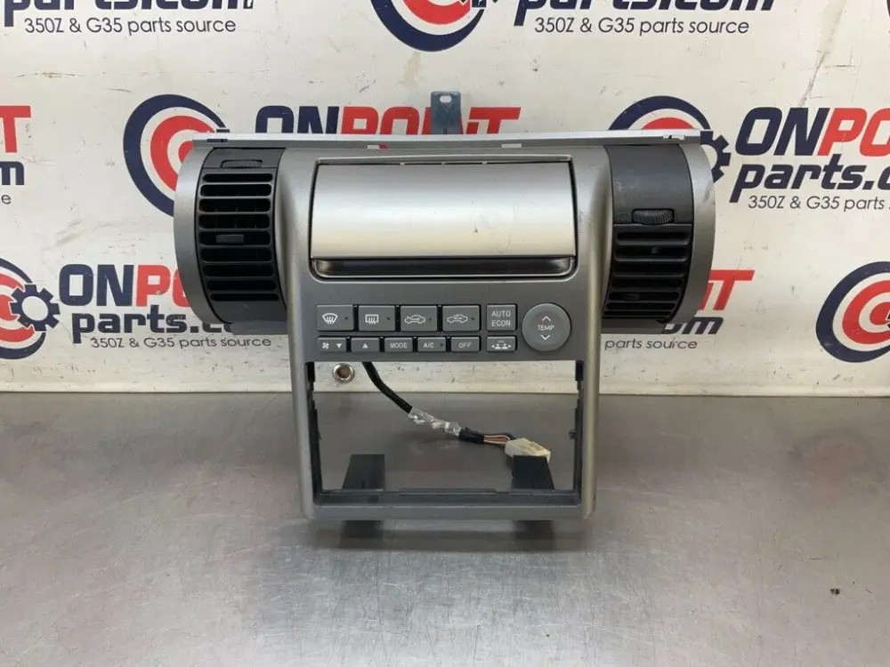 2003 Infiniti V35 G35 Center Dash Trim Climate Controls and Vents OEM 23BCEFI