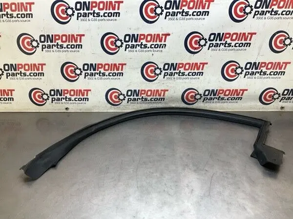 2003 Nissan Z33 350Z Driver -Pillar Trim Weatherstrip Seal Oem 13Benfg