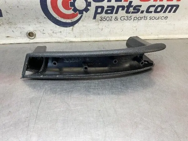 2003 Nissan Z33 350Z Passenger Door Panel Grab Handle Oem 22Bdxfe