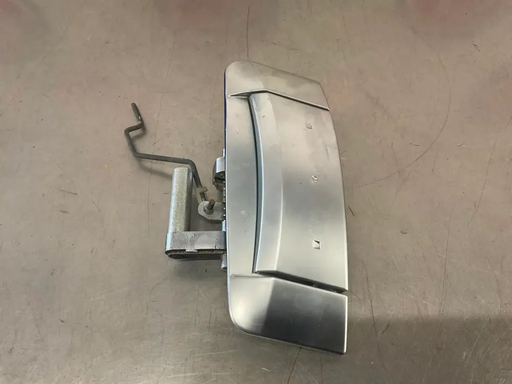 2004 Nissan 350Z Passenger Right Front Exterior Door Handle OEM 13BHDDE