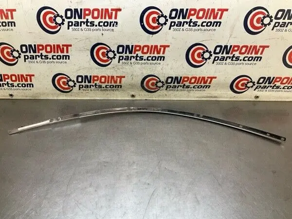 2004 Nissan Z33 350Z Driver Pillar Trim Weatherstrip Bracket Oem 22Bgwf2