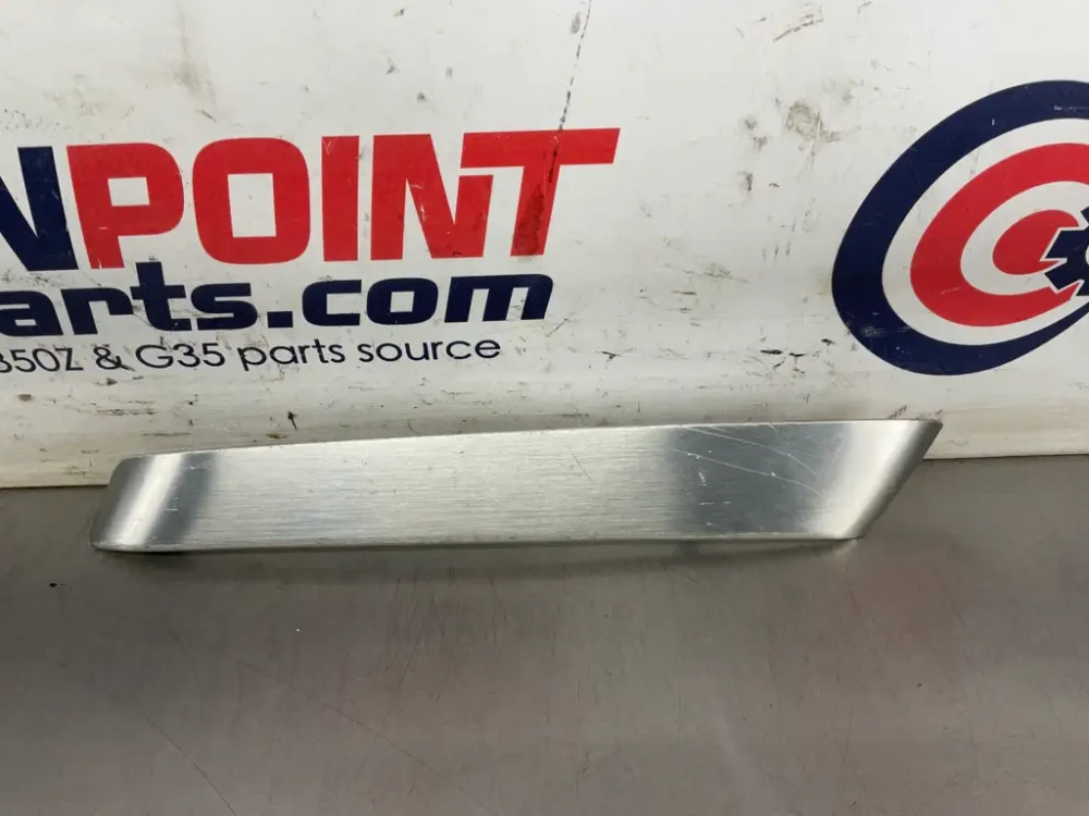 2005 Infiniti G35 Passenger Right Door Grip Handle Trim 80944 OEM 24BFFEE